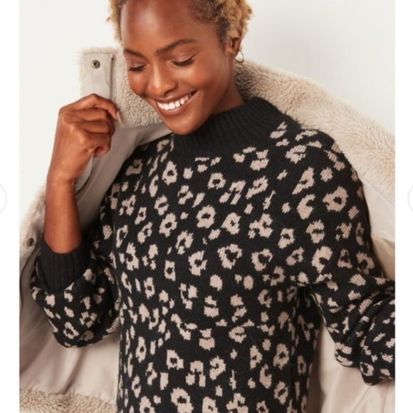 NWT Leopard-Print Mock-Neck Sweater Shift Dress - Picture 2 of 7